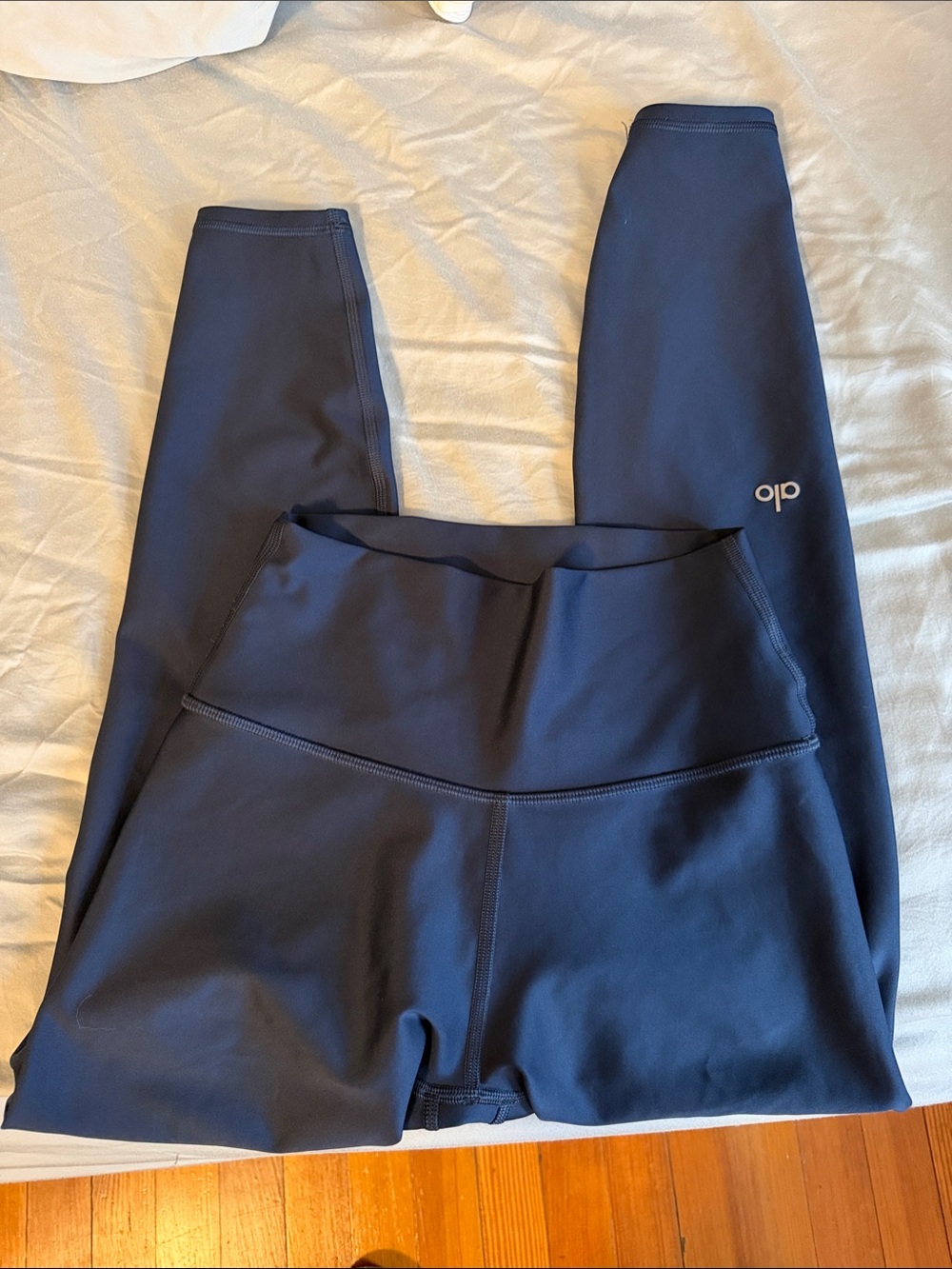 7/8 High-Waist Airlift Legging size small